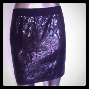 Banana republic black sequin mini skirt rv $135